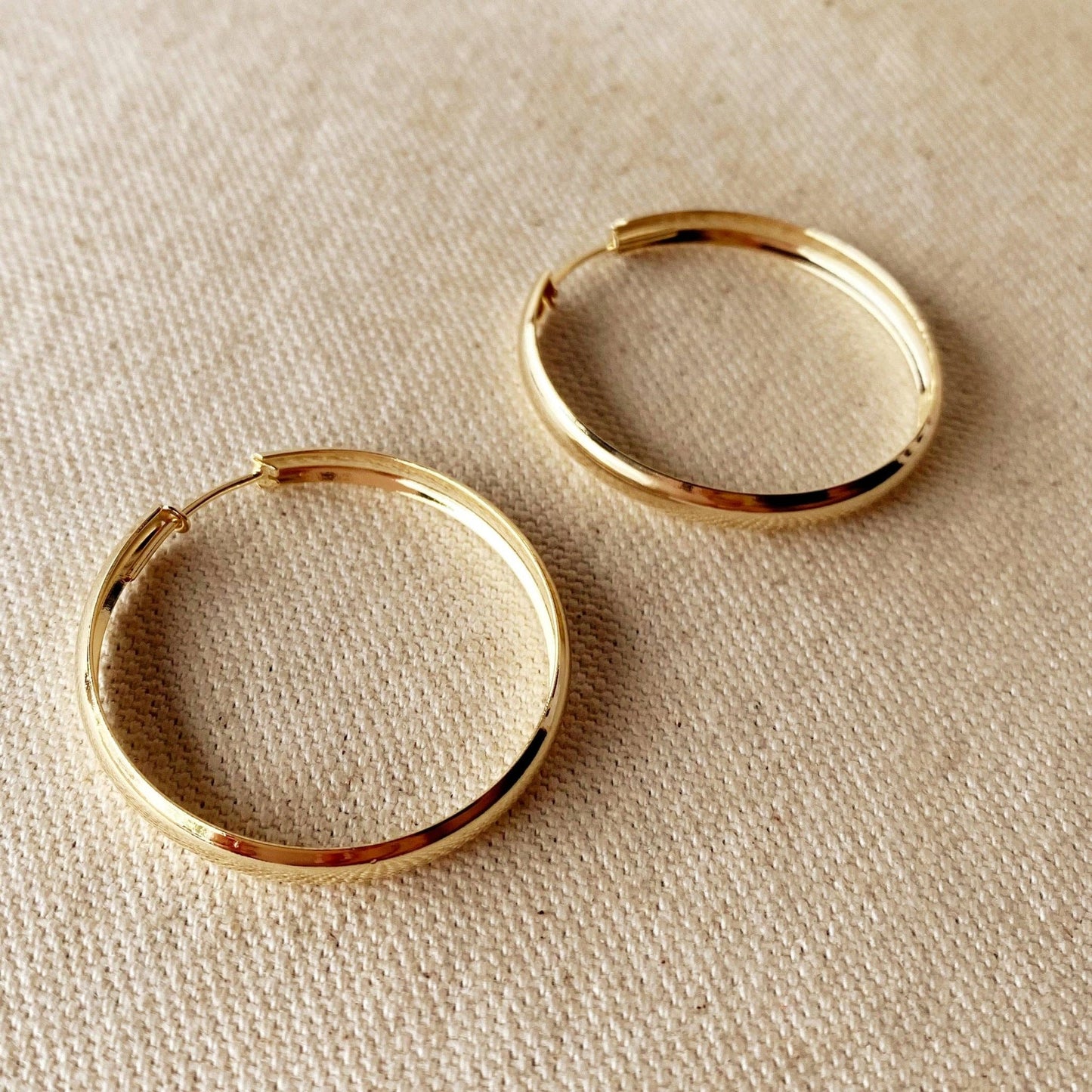 18k Gold Filled 40mm Hollow Continuous Hoop Earrings - FOREVERLINKX