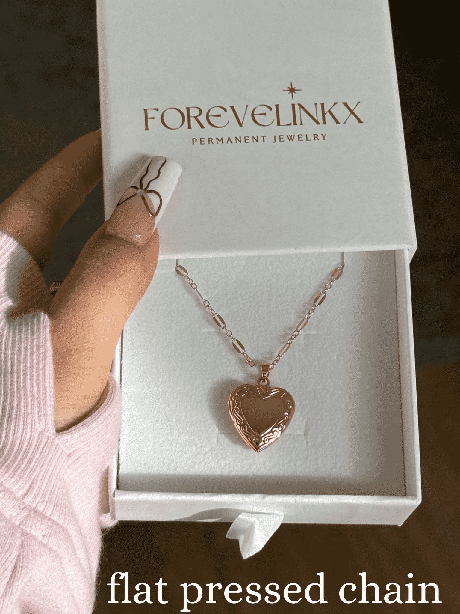 Heartfelt Locket necklace - FOREVERLINKX