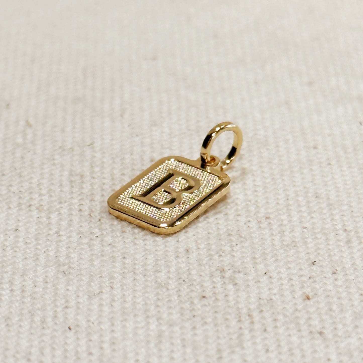 Textured Initial Plate Pendant: I - FOREVERLINKX